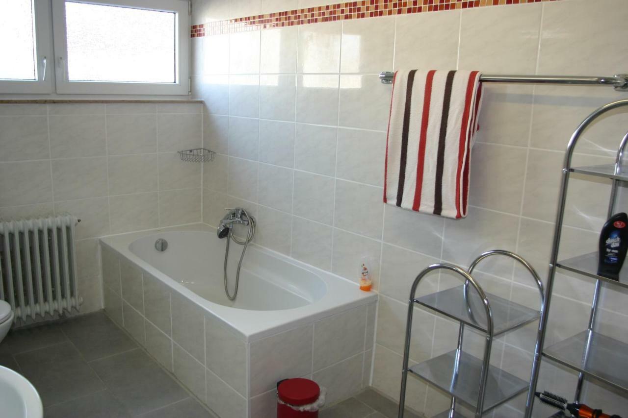 Apartmentbuymetzingen Riederich Luaran gambar